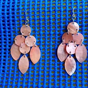 Pink Mother of pearl earrings